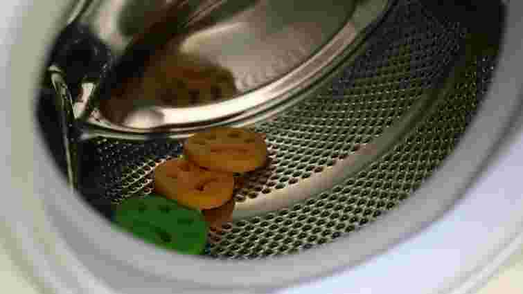 Поверніть одягу приємний запах: як самостійно почистити гумовий ущільнювач у пралці