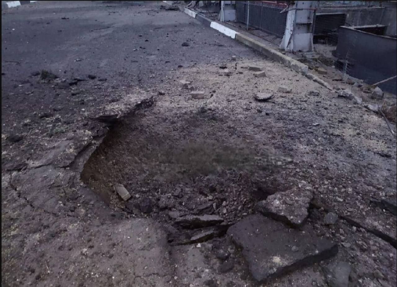 Фото з телеграм-каналу MNS, пошкодження на греблі Бєлгородського водосховища