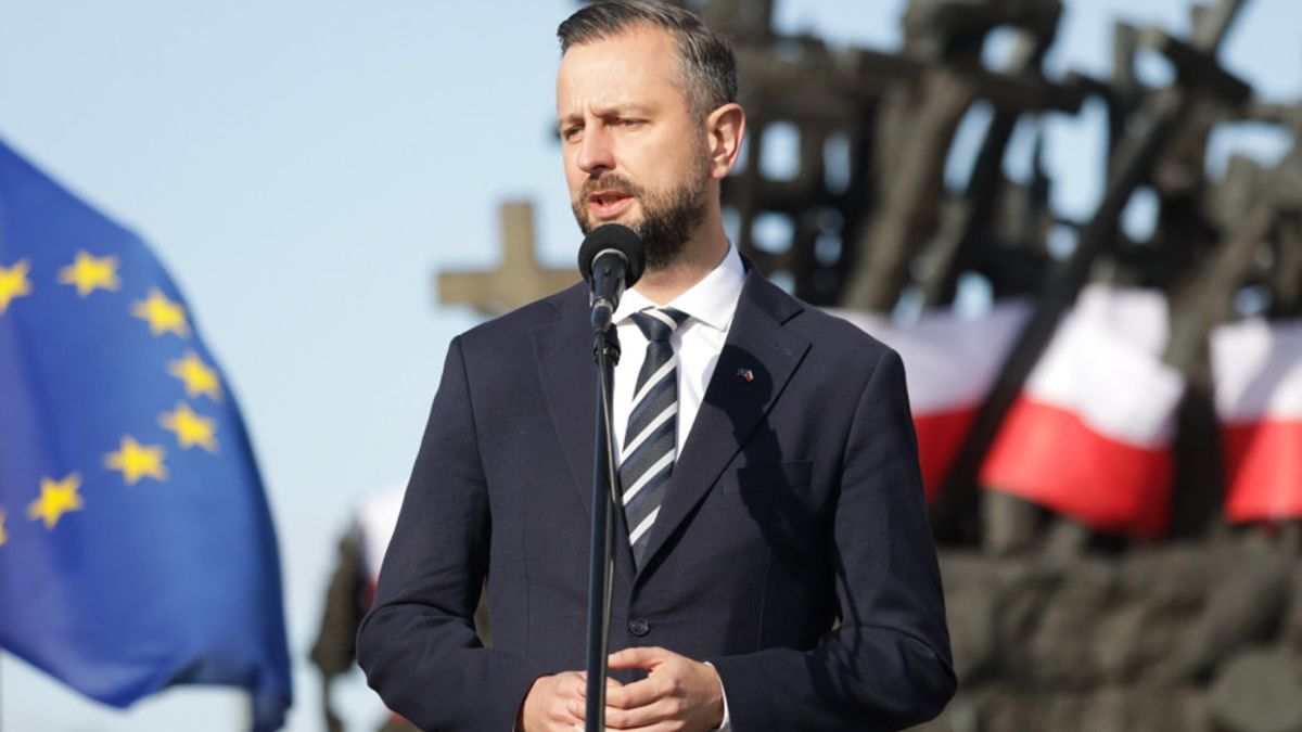 Міністр оборони Польщі заявив, що антиукраїнські настрої суперечать стратегії безпеки країни
