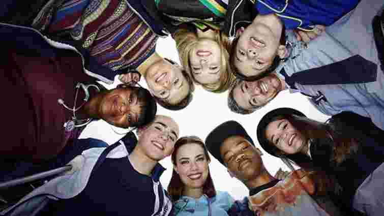 Для всієї родини: серіали, які можна дивитись разом з підлітками