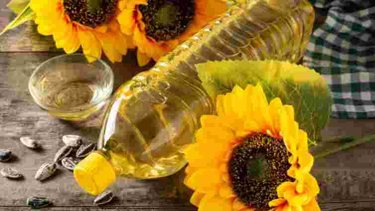 Нарешті ви отримаєте відповідь: чим відрізняється рафінована олія від нерафінованої 