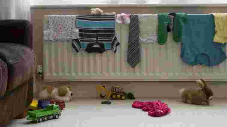 Ризики, про які ви не знали: чому ніколи не можна сушити речі на батареях