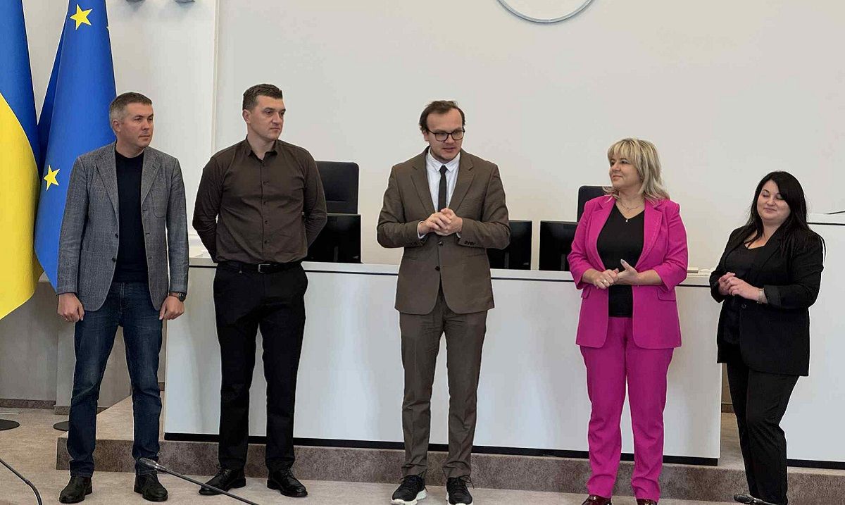 Нову керівницю представили колективу управління