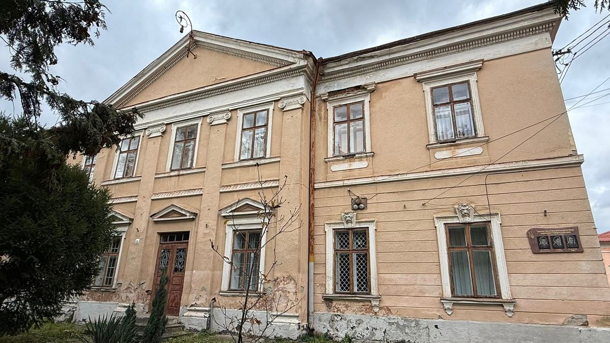 На колишньому магістраті в Стрию відбудують втрачену оглядову вежу