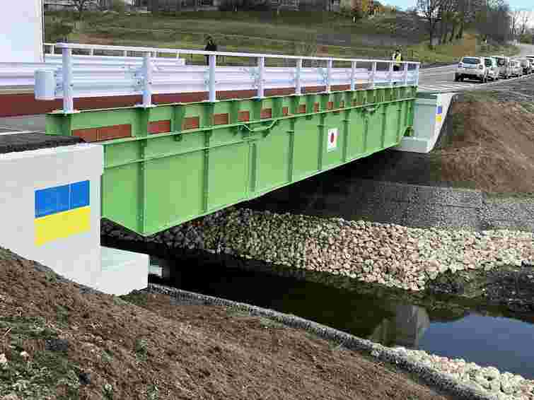 На Тернопільщині відкрили перший в Україні міст із японських модульних конструкцій