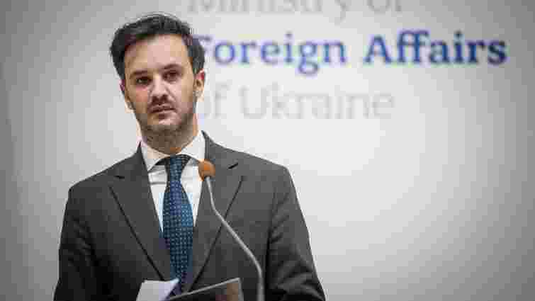 МЗС України застерігає іноземних журналістів від поїздок до Покровська та Куп'янська