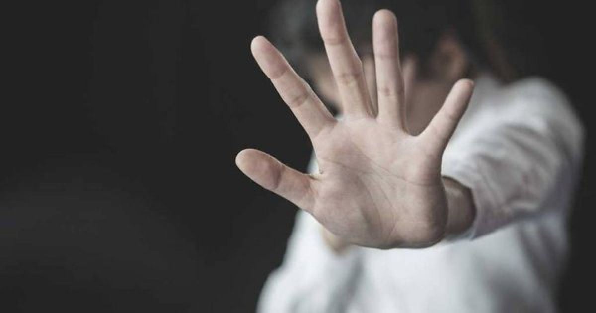 Житель Тернопільщини уник покарання за розбещення неповнолітньої