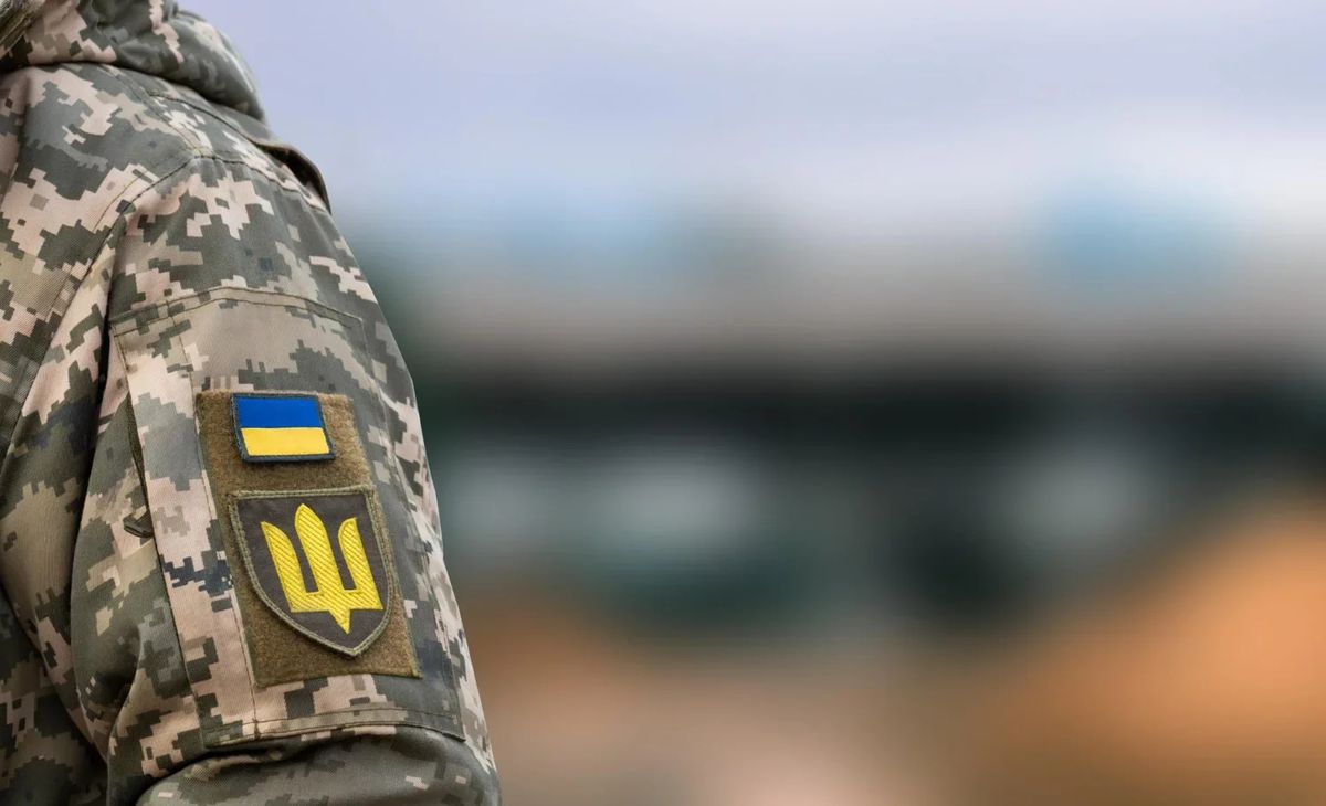 Санінструкторка з Львівщини за 260 тис. грн відправила військового на лікування