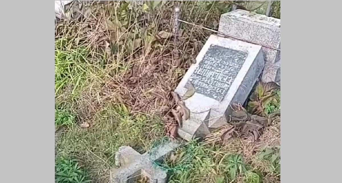 На цвинтарі в Сокалі вандали повалили 12 надгробних пам'ятників
