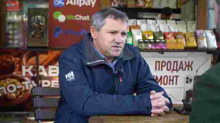 Професор з Одеси вимагав гроші з українців за роботу в Фінляндії