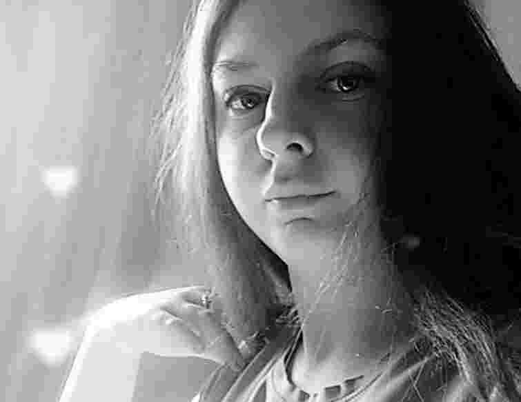 На Тернопільщині кілька днів розшукують 18-річну дівчину