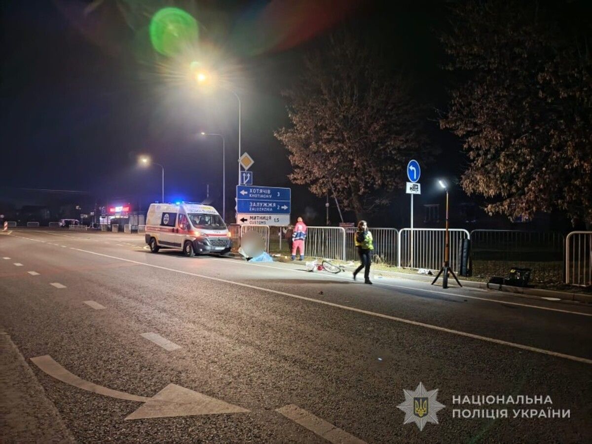 Пʼяний водій мікроавтобуса на смерть збив велосипедистку на Волині