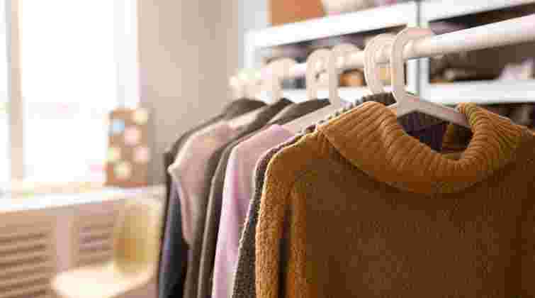 Не кажіть, що на одязі з’явились «катишки»: як правильно говорити українською