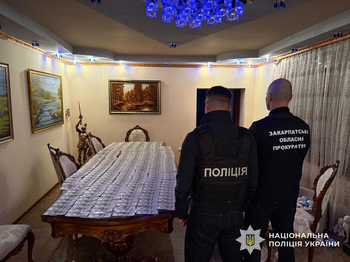 На Закарпатті ухилянтів переправляли під прикриттям видобутку гравію біля пункту пропуску