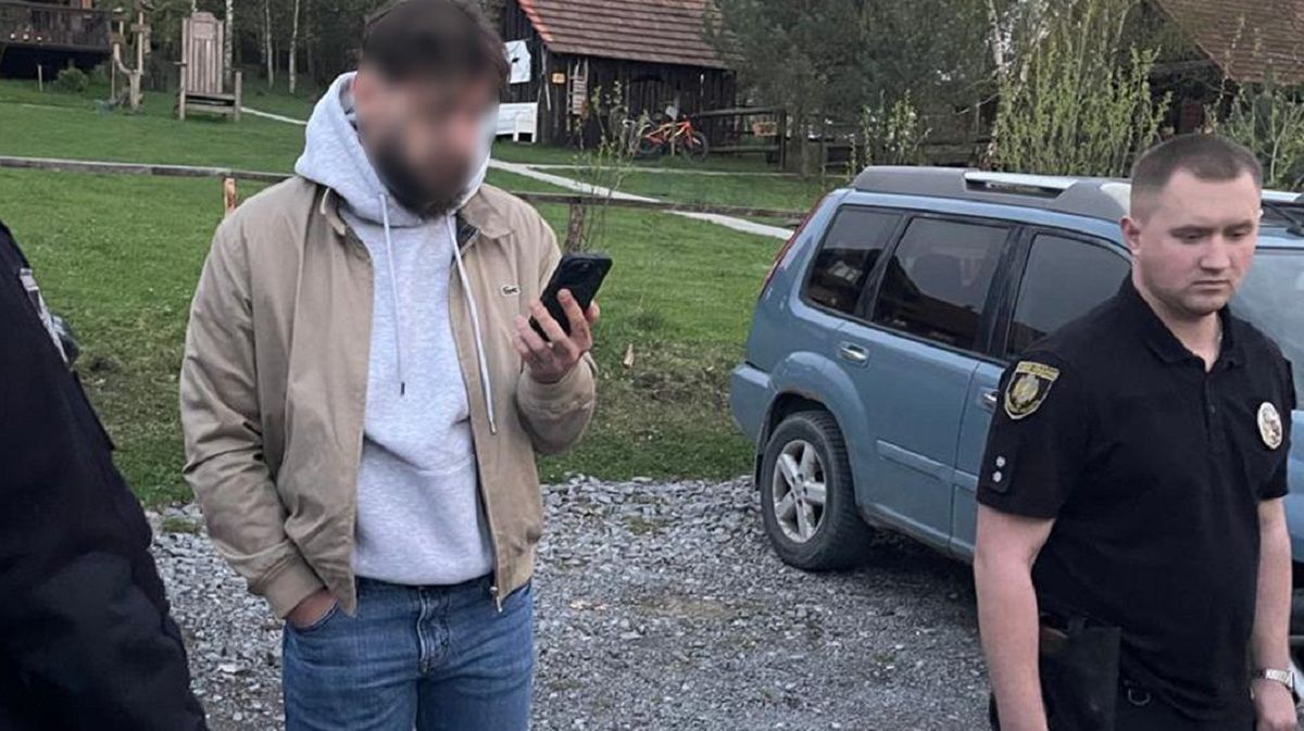 Підозрюваний у замаху на вбивство трьох людей на Львівщині ігнорує суди