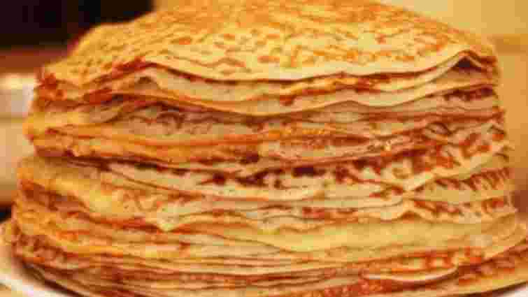 Замініть лише один інгредієнт: як зробити млинці менш жирними і більш румʼяними