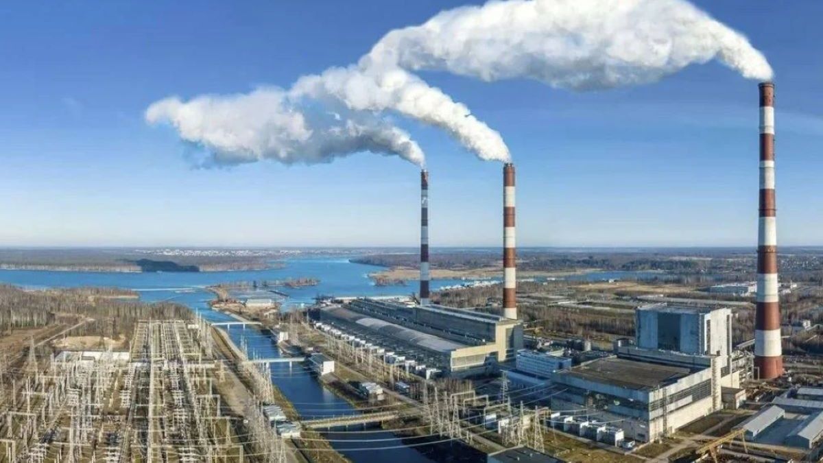 Безпілотники атакували одну з найбільших російських електростанцій
