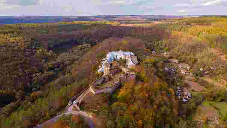 Язловецький замок: руїни, які збереглися з часів середньовіччя