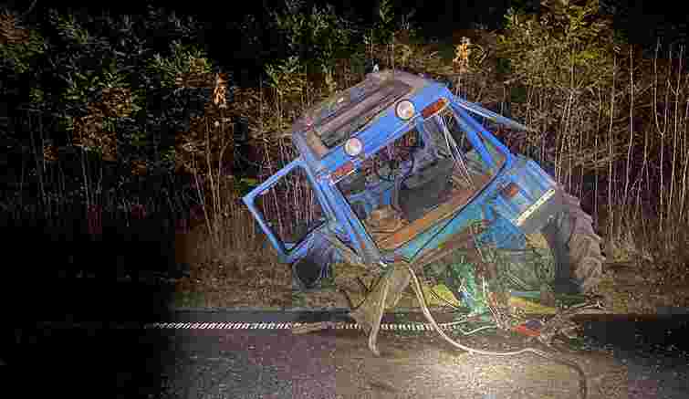 На Тернопільщині п'яний водій буса спричинив аварію із шістьма постраждалими