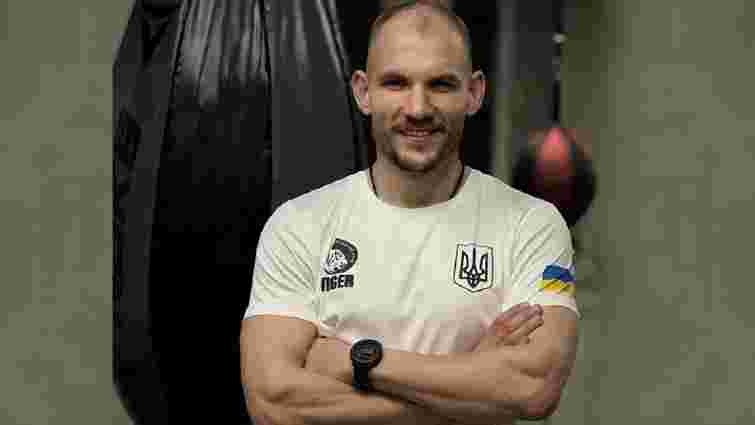 Затриманий ТЦК чоловік з кортежу Анджеліни Джолі виявився волонтером з Кропивницького