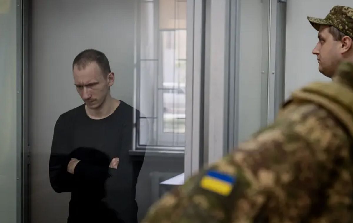 В Україні вперше до реального довічного увʼязнення засудили окупанта за страту бійця ЗСУ