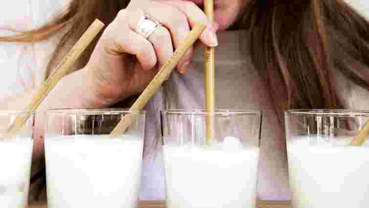 Питання якості: навіщо в молоко додають соду і як перевірити, чи вона там є