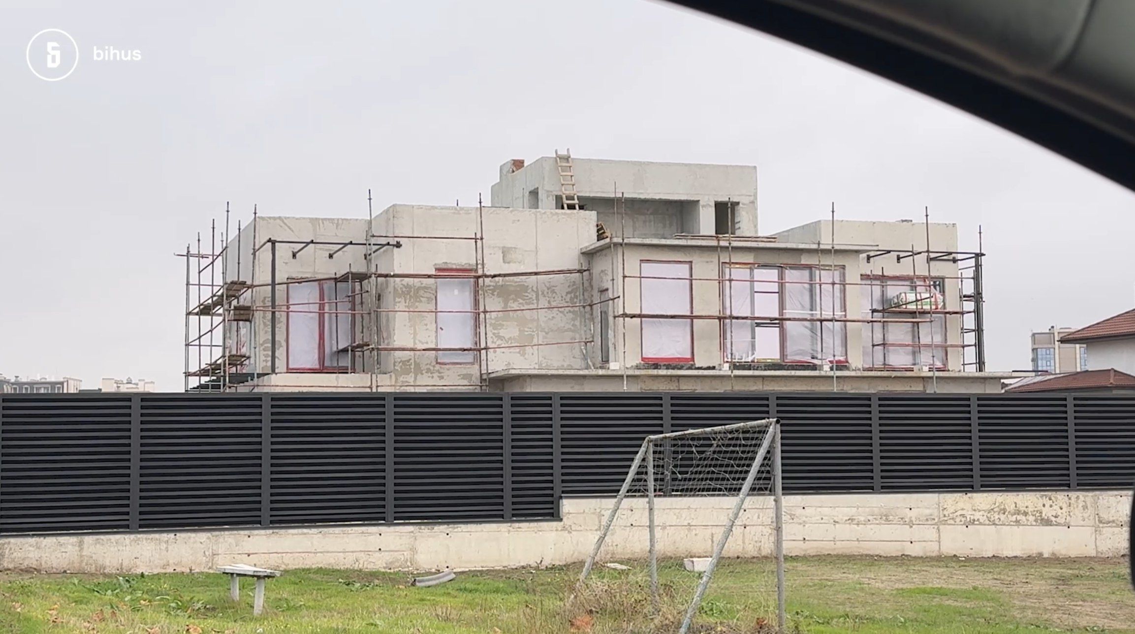 Будинок, який зводить колишня теща В'ячеслава Куліуша під Одесою