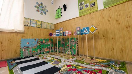 У закарпатській громаді відкрили «Клас безпеки» за підтримки інвестора вітрової енергетики