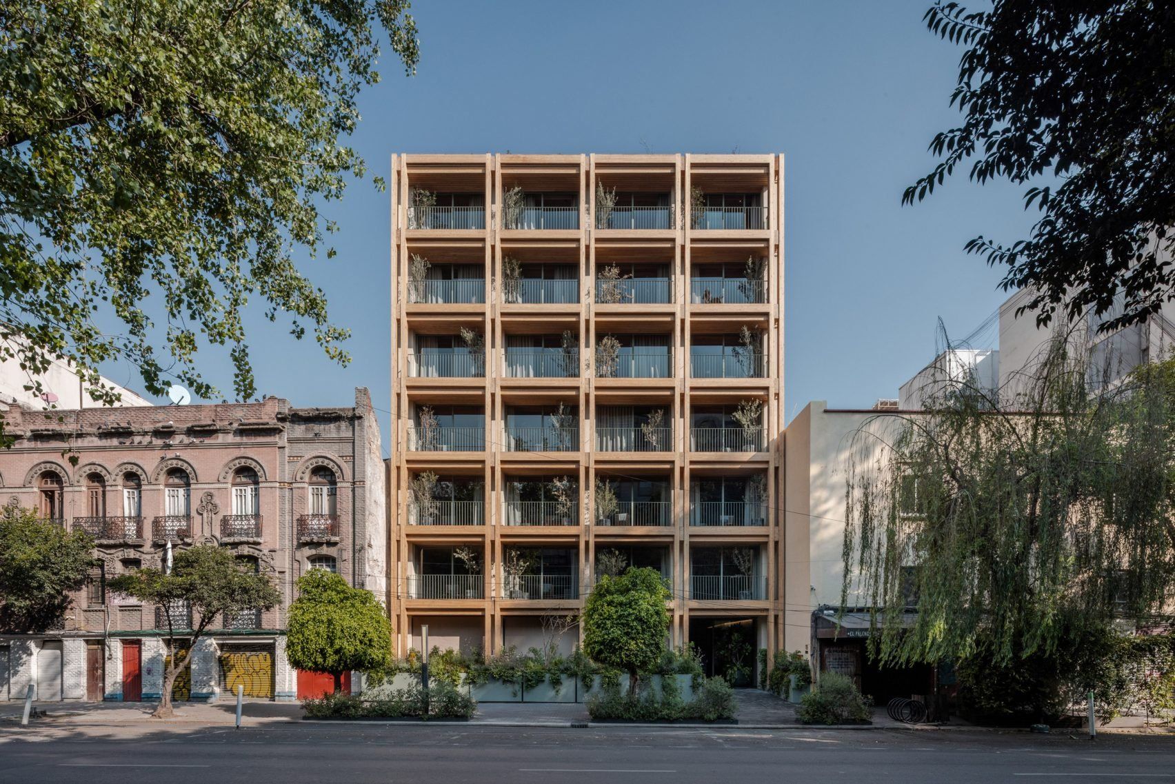 Arturo Arrieta and César Béjar Estudio.