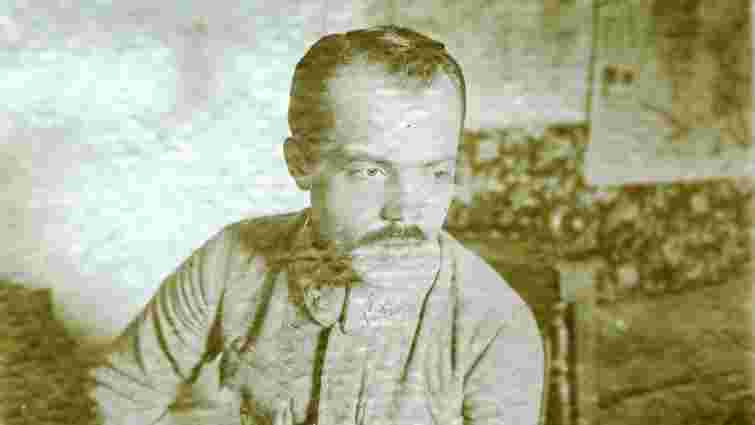 Адвокат, що творив національну армію і підняв синьо-жовтий прапор над Львовом