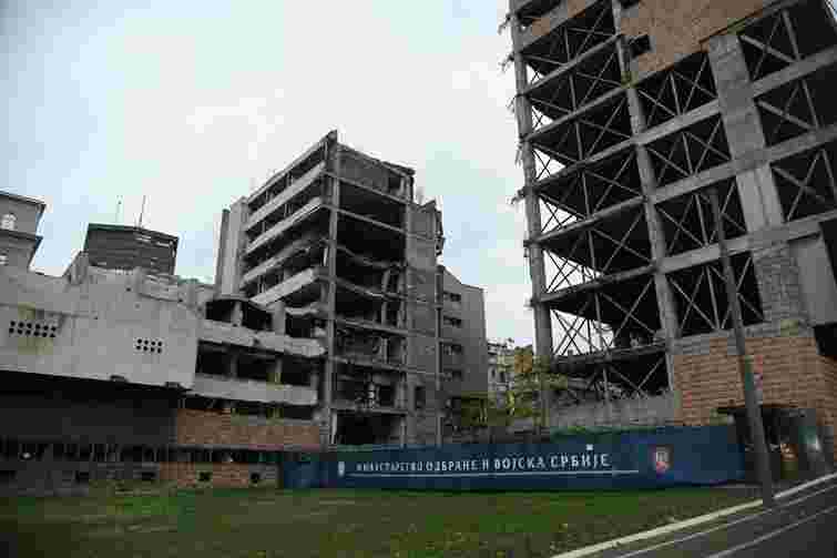 У Сербії схвалили закон, який дозволить зятю Трампа звести готель на місці історичної будівлі