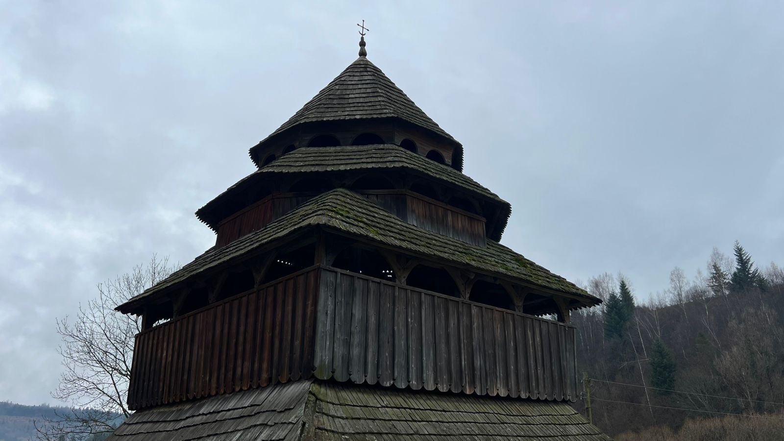 Дзвіниця церкви