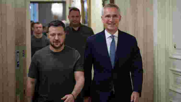 Колишній генсек НАТО розповів, як відмовив Зеленському закрити небо над Україною