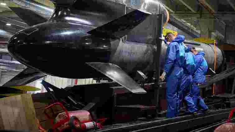 На зібрані чеськими волонтерами гроші виготовлять дві ракети «Фламінго» для ЗСУ