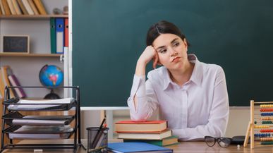 Кабінет міністрів не підтримав ініціативу депутатів підвищити зарплату вчителям