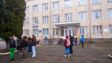 У Хотині школи перевели на дистанційне навчання, батьки вийшли на протест