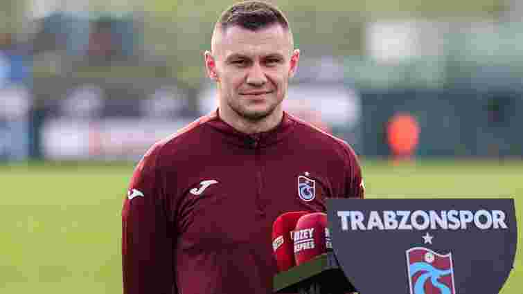 Вінгер збірної України визнаний гравцем року на своїй позиції в європейському чемпіонаті