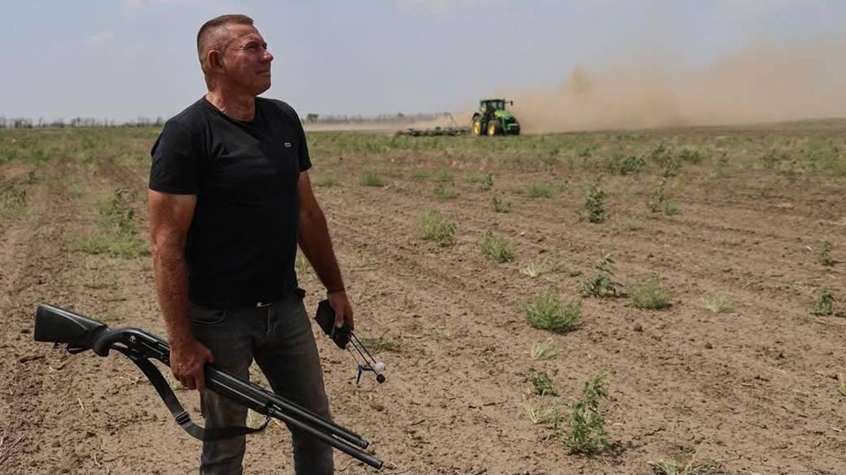 Загиблому фермеру з Херсонщини присвоїли звання Героя України за розмінування полів