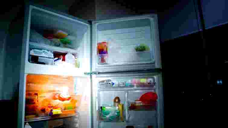 Збережете продукти значно довше: покладіть це в холодильник під час відключення світла
