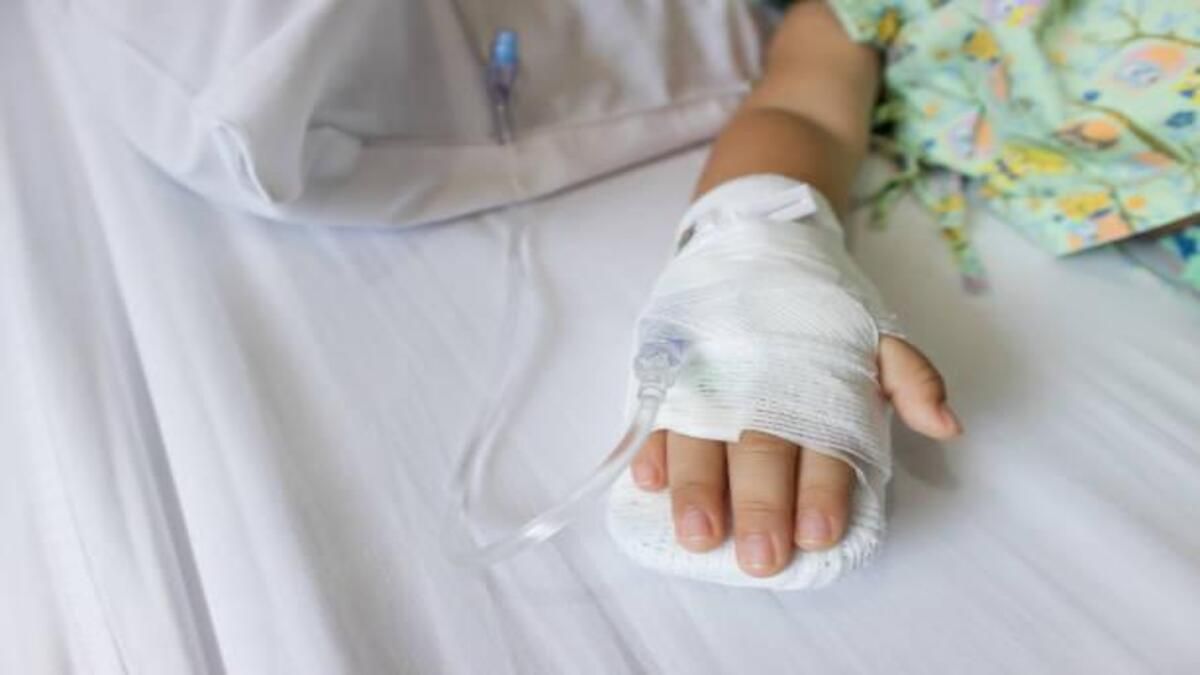 Кількість госпіталізованих після спалаху ротавірусу у львівському ліцеї зросла до 23 