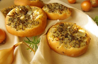 Жульєн у булочках. Рецепт дня 