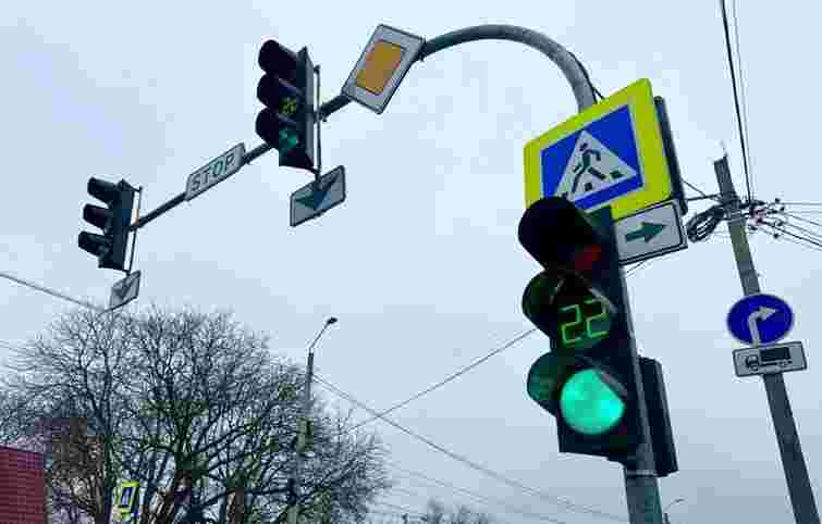 У Чернівцях під час роботи кав'ярні знеструмлювалися світлофори