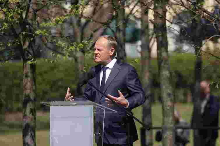 Прем'єр-міністр Польщі заявив, що Україна ризикує програти війну через толерування корупції 