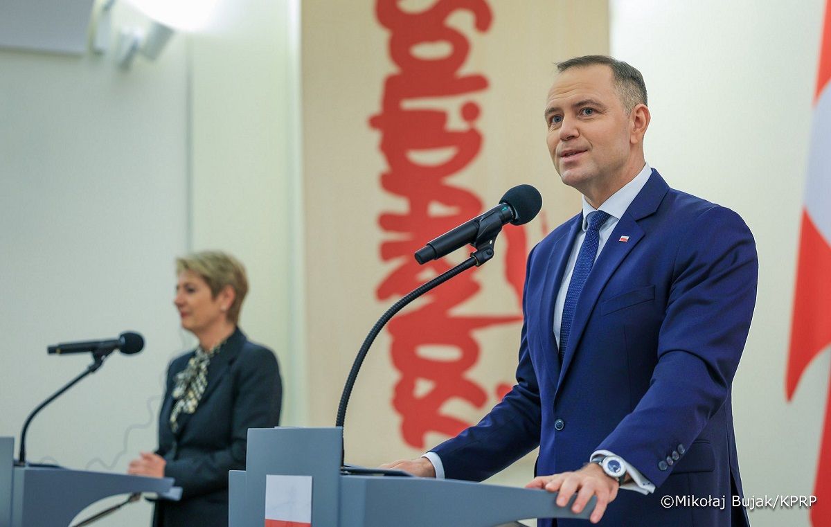 Навроцький заявив, що більше не підписуватиме закони щодо підтримки українців у Польщі 