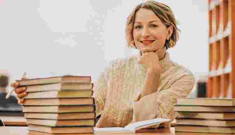 Профспілка заявила про загрозу масових звільнень через збільшення навантаження вчителів