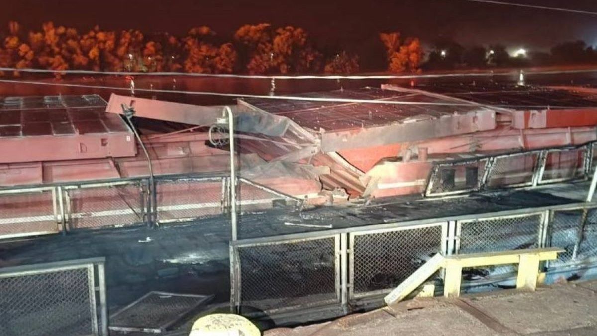 У Румунії після удару російського дрона по газовому танкеру евакуювали село