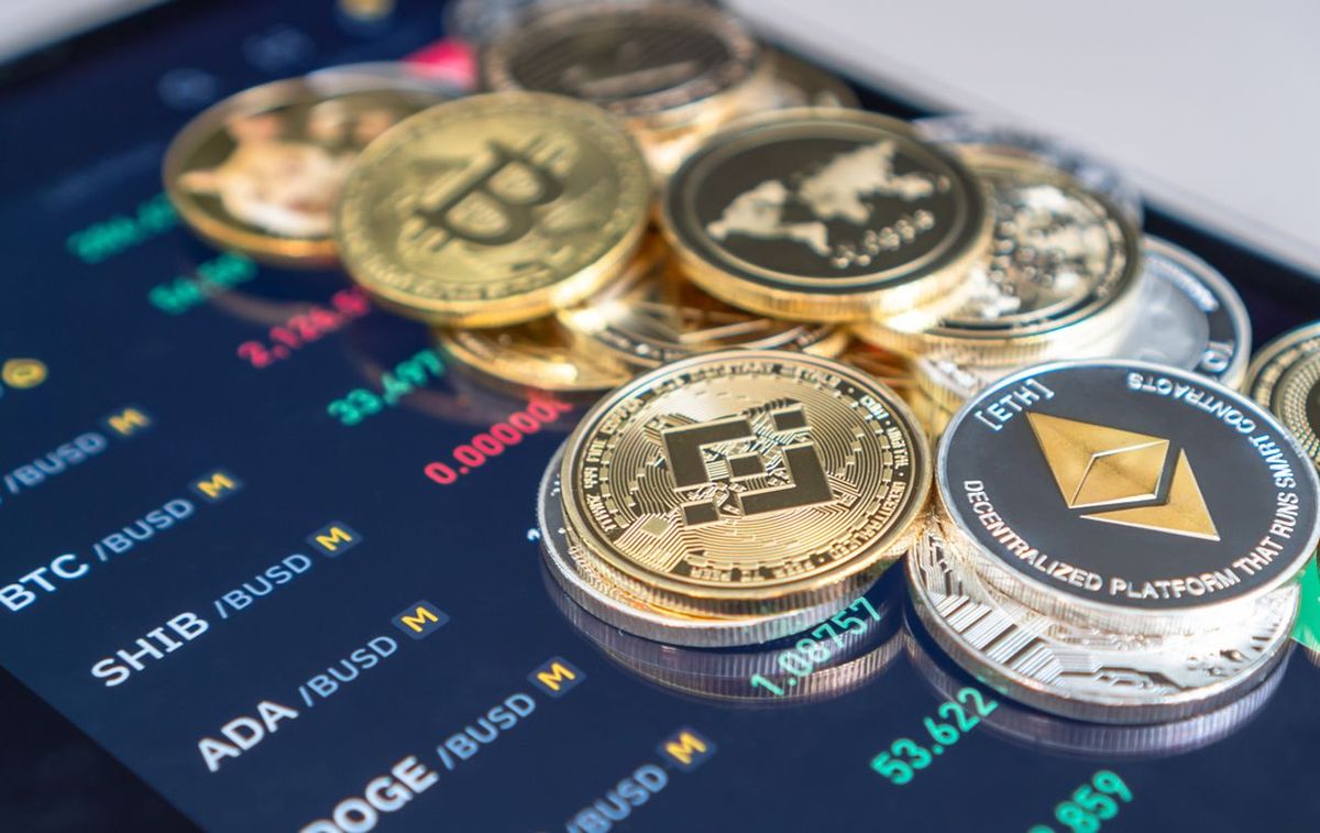 Найменші криптовалюти впали до мінімуму з 2020 року