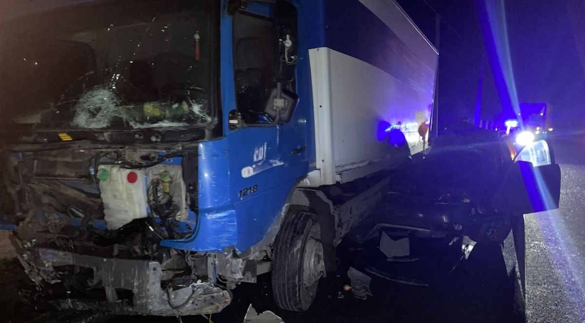 На Львівщині 30-річний водій Audi загинув після зіткнення з вантажівкою