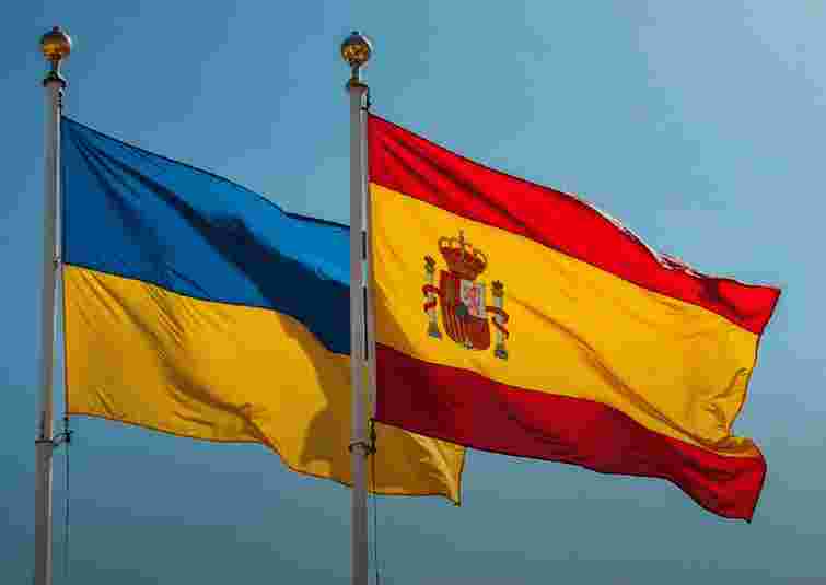  Іспанія виділить Україні 1 млрд євро на закупівлю зброї та підтримку енергетики
