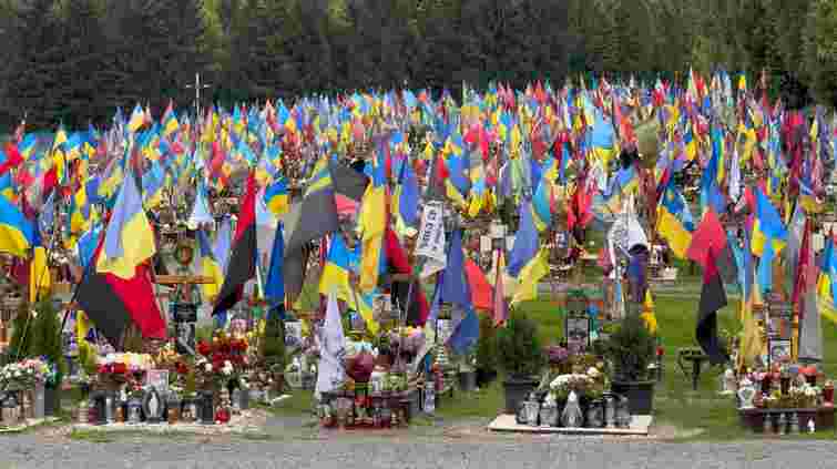 У Львові обрали нове місце для поховання захисників та захисниць України